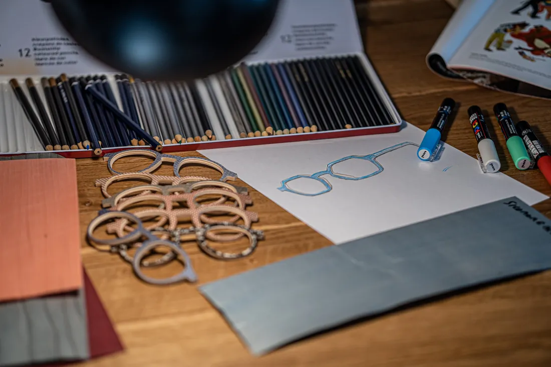 IN'BO, le dessin et les placages